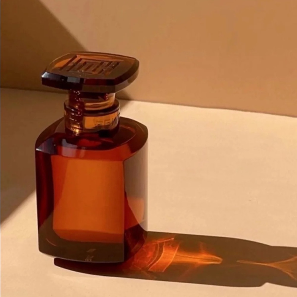 Fenty perfume